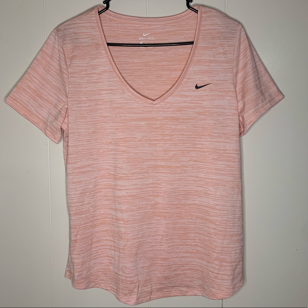 NWOT Nike dri fit tee
